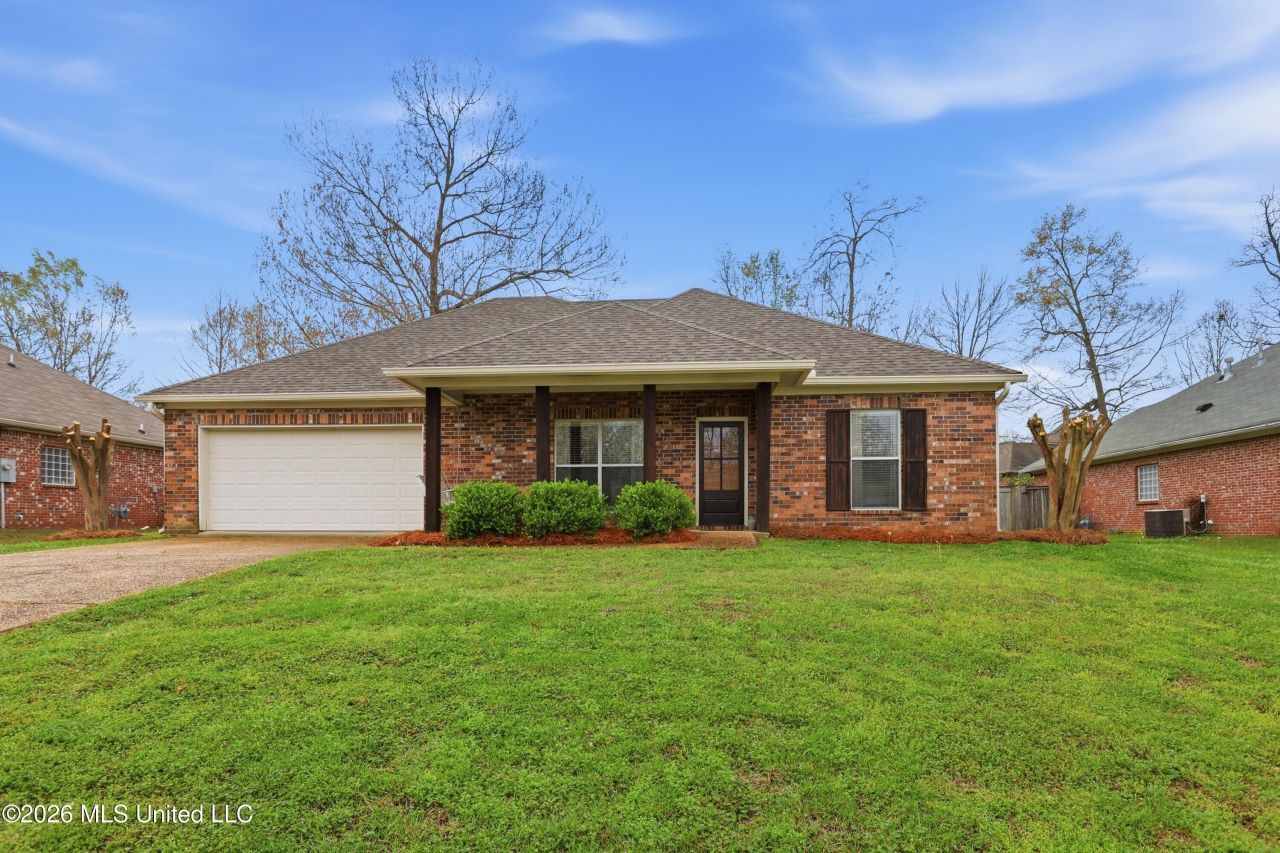 408 Pinebrook Circle, Brandon, MS 39047 Main Photo