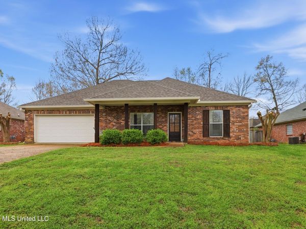 408 Pinebrook Circle, Brandon, MS 39047