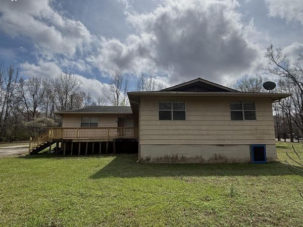 211 Oak Road, Byhalia, MS 38611
