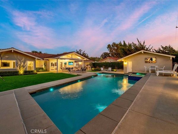 1016 Castlegate Lane, North Tustin, CA 92705