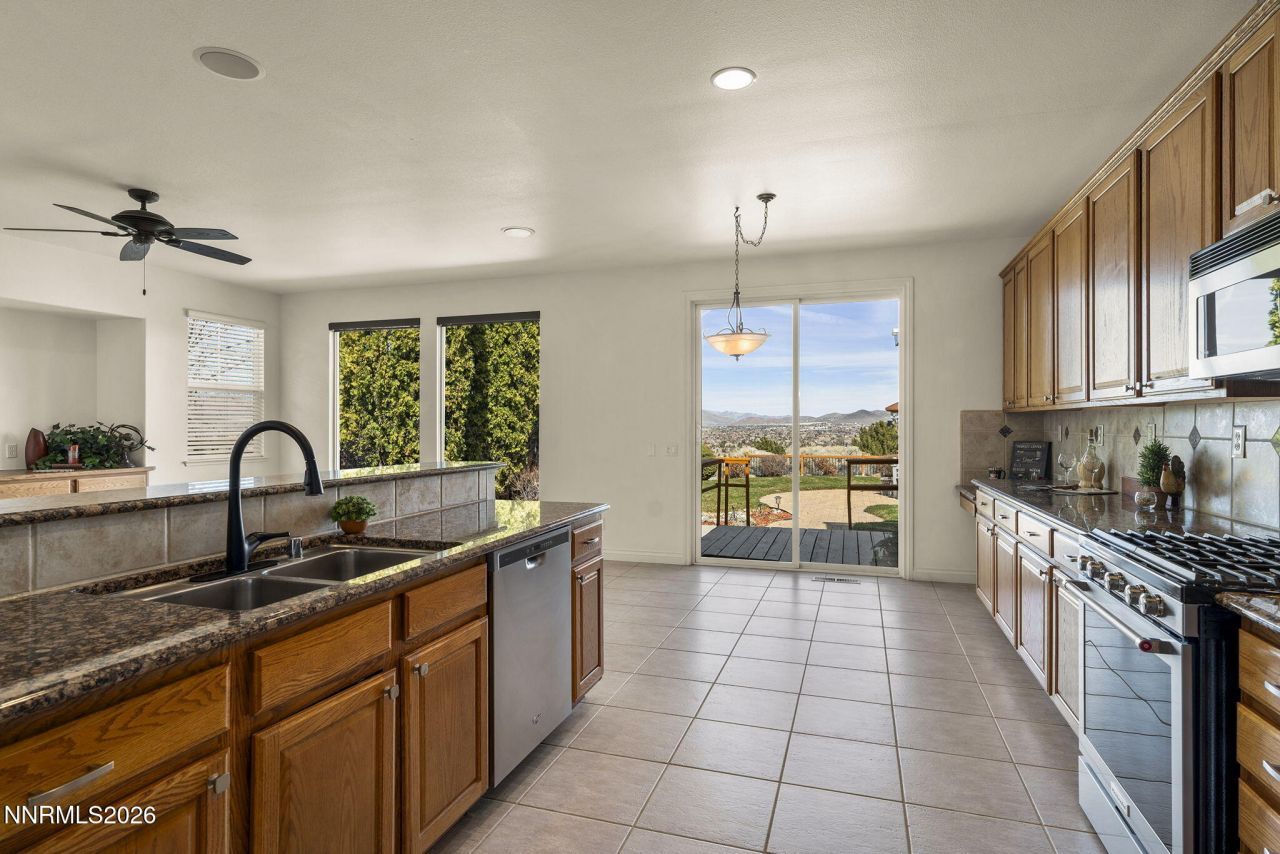 2840 Falcon Ridge Drive, Sparks, NV 89436 Photo