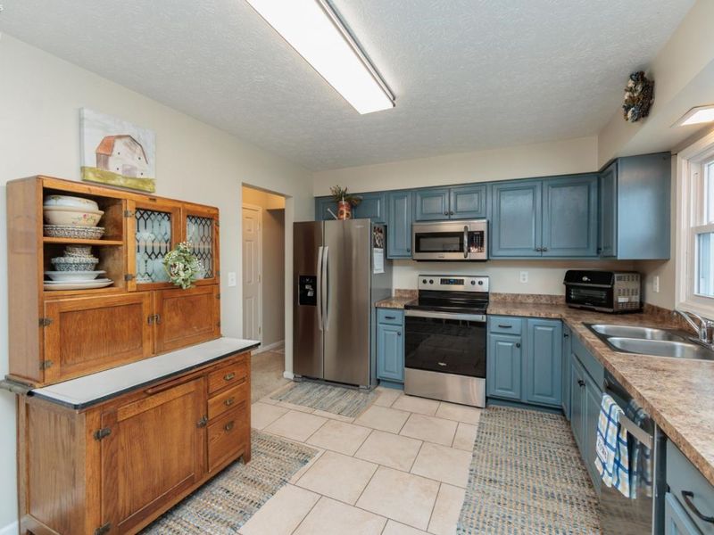 807 Cleveland Road, Huron, OH 44839 Photo 9