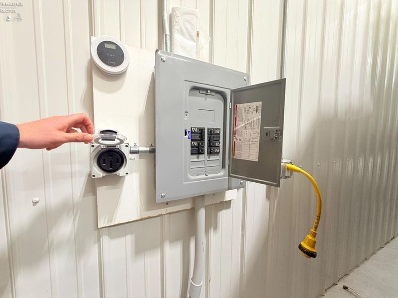 5686 E Harbor Road, Unit F-20, Marblehead, OH 43440 Photo 9