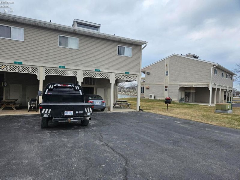 6280 N Harris Harbor Drive, Oak Harbor, OH 43449 Photo 2