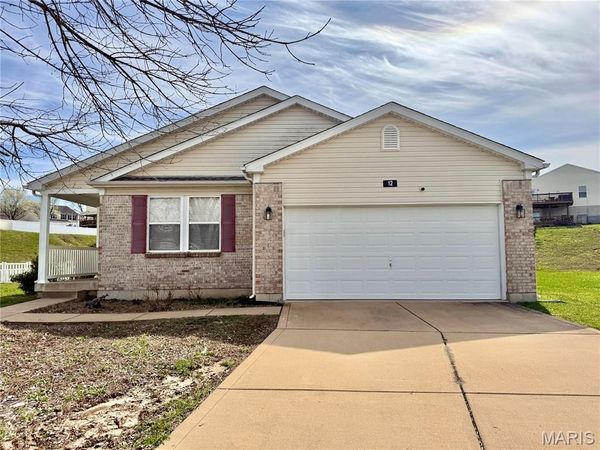 12 Liberty Landing, Herculaneum, MO 63048
