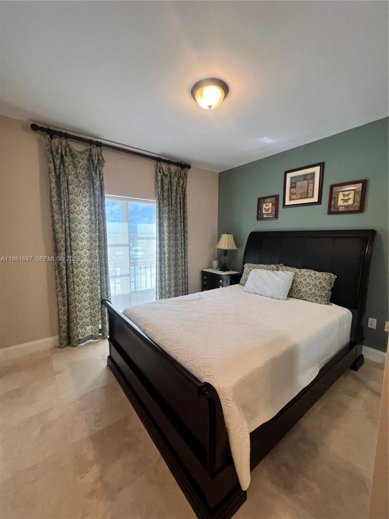 2401 N Ocean Blvd, Unit 500, Fort Lauderdale, FL 33305 Photo