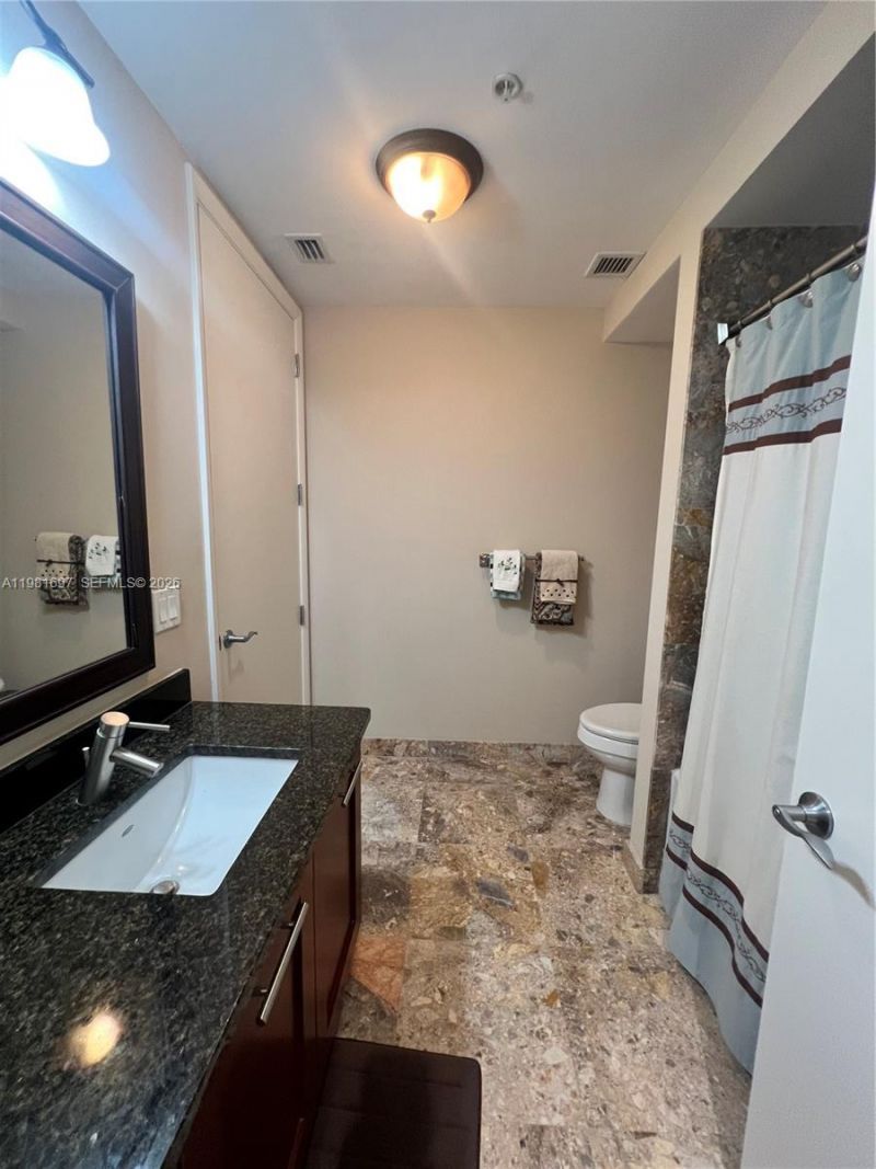 2401 N Ocean Blvd, Unit 500, Fort Lauderdale, FL 33305 Photo