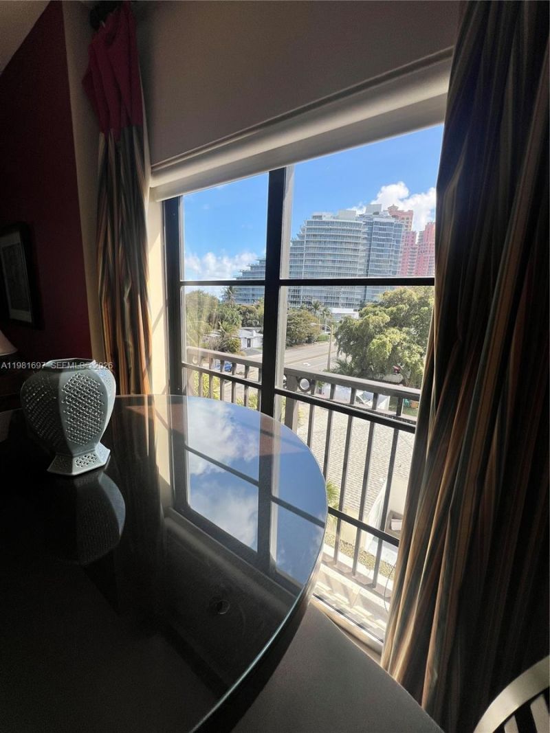 2401 N Ocean Blvd, Unit 500, Fort Lauderdale, FL 33305 Photo