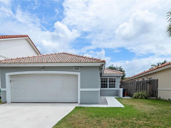 10151 SW 138th Ct, Miami, FL 33186