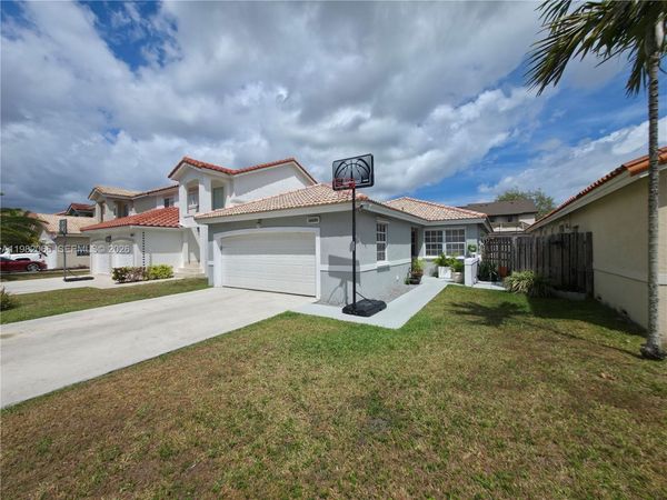 10151 SW 138th Ct, Miami, FL 33186