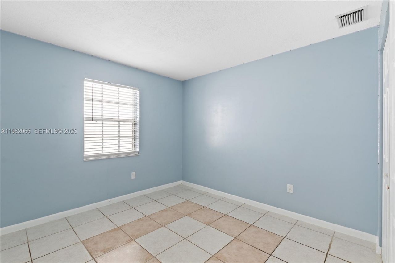 10151 SW 138th Ct, Miami, FL 33186 Photo