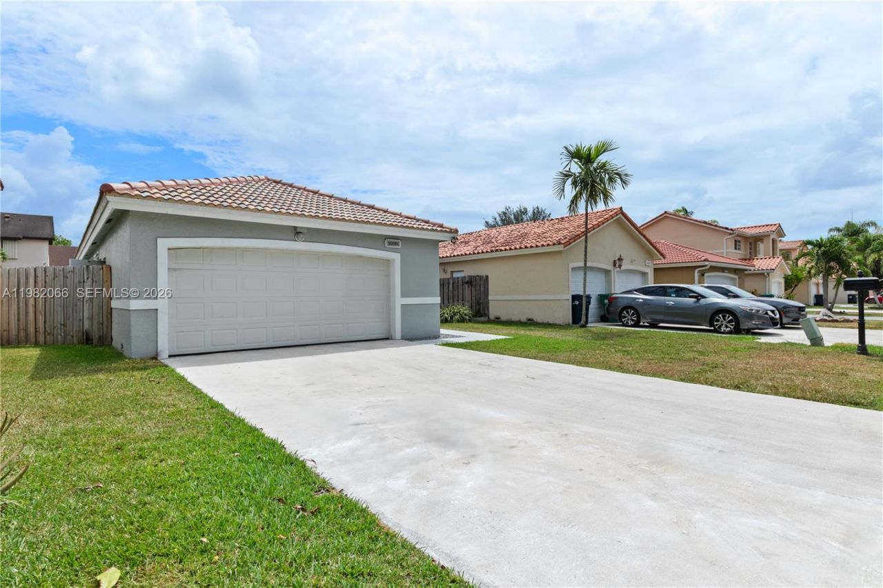 10151 SW 138th Ct, Miami, FL 33186 Photo