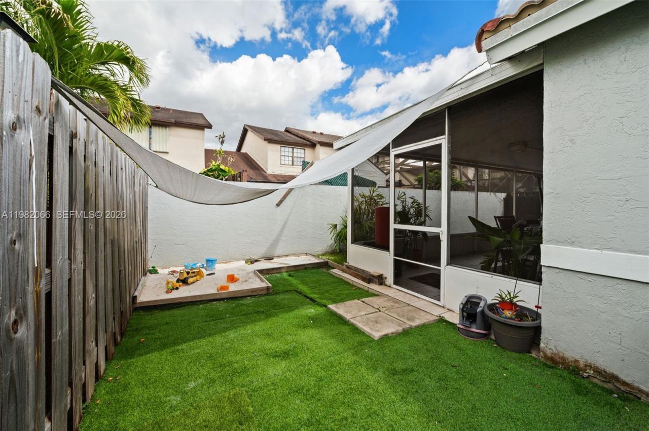 10151 SW 138th Ct, Miami, FL 33186 Photo