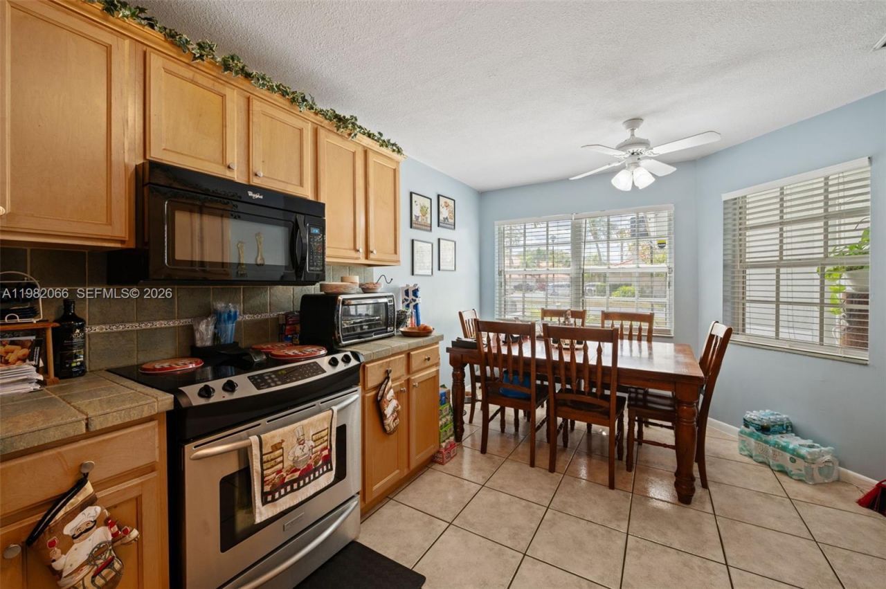 10151 SW 138th Ct, Miami, FL 33186 Photo