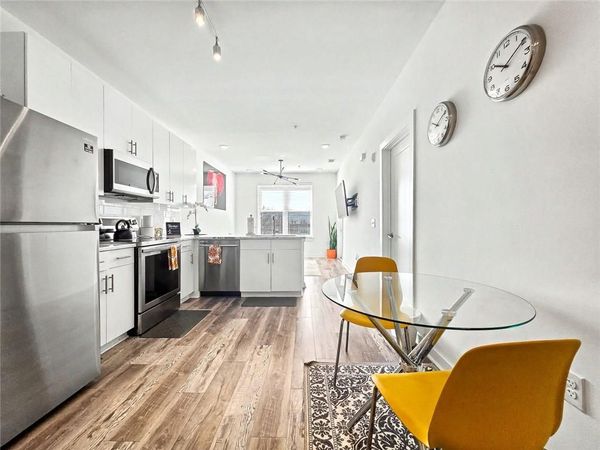 525 Parkway Drive NE, Unit 404, Atlanta, GA 30308