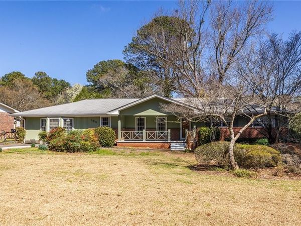 184 Kenvilla Drive, Tucker, GA 30084