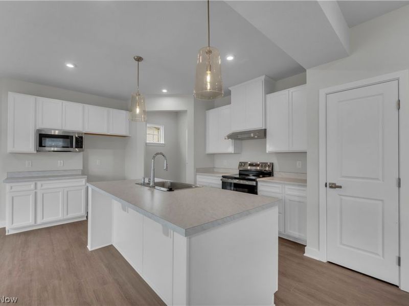 15114 Sawgrass Lane , Middlefield, OH 44062 Photo 5