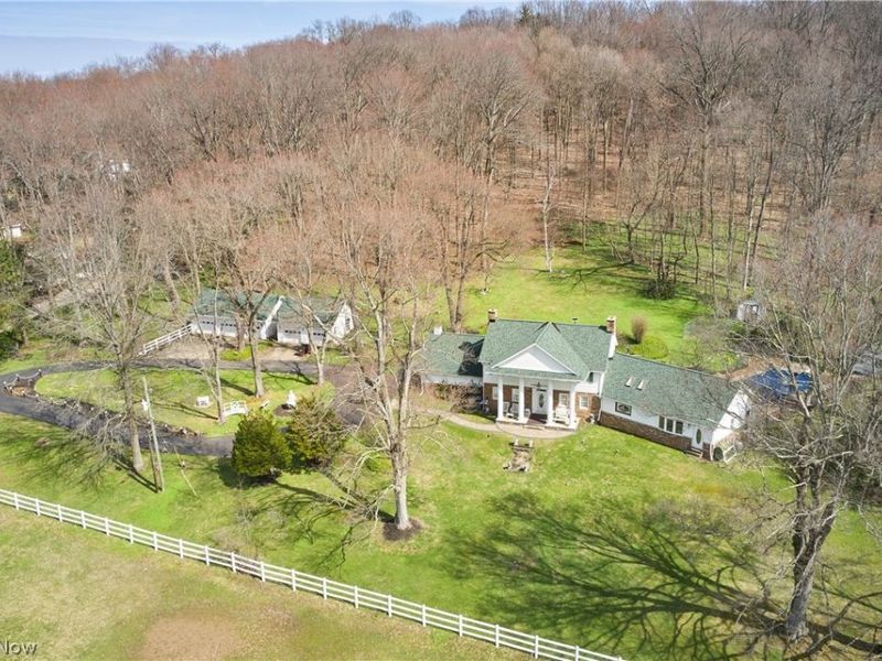 535 Crystal Lake Road, Akron, OH 44333 Photo 1