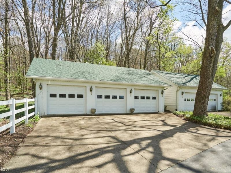 535 Crystal Lake Road, Akron, OH 44333 Photo 40