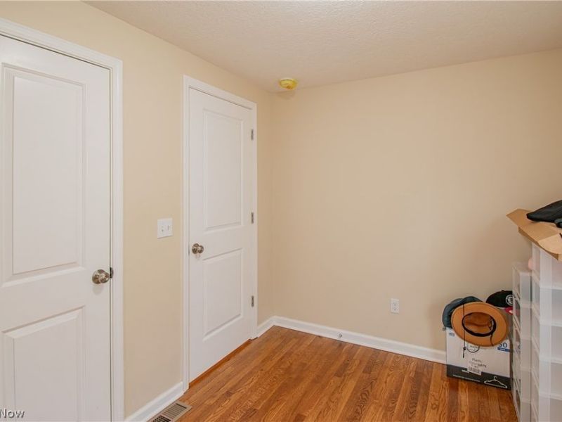 1121 Woodward Avenue , Akron, OH 44310 Photo 21