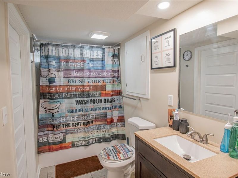 1121 Woodward Avenue , Akron, OH 44310 Photo 25