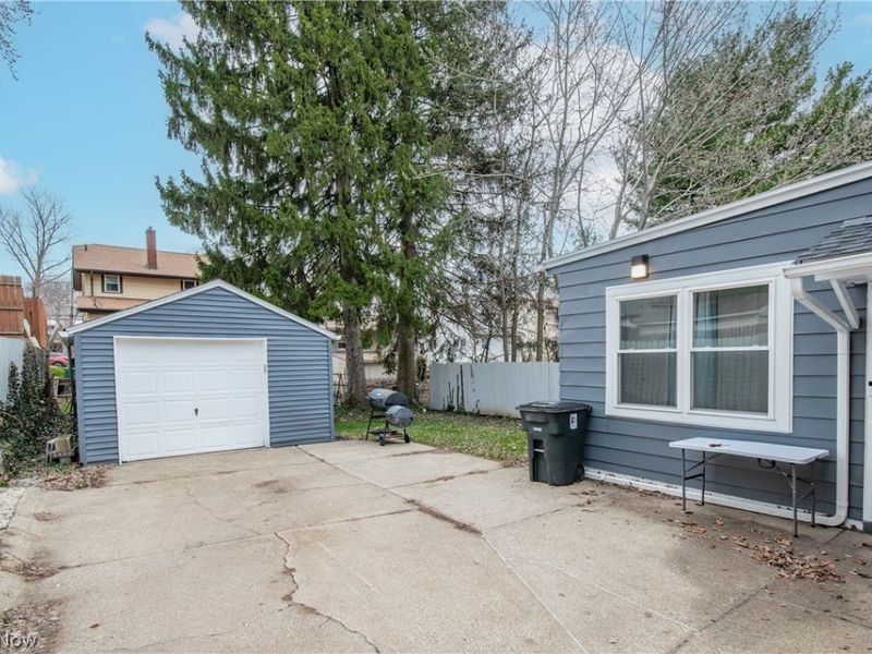 1121 Woodward Avenue , Akron, OH 44310 Photo 27