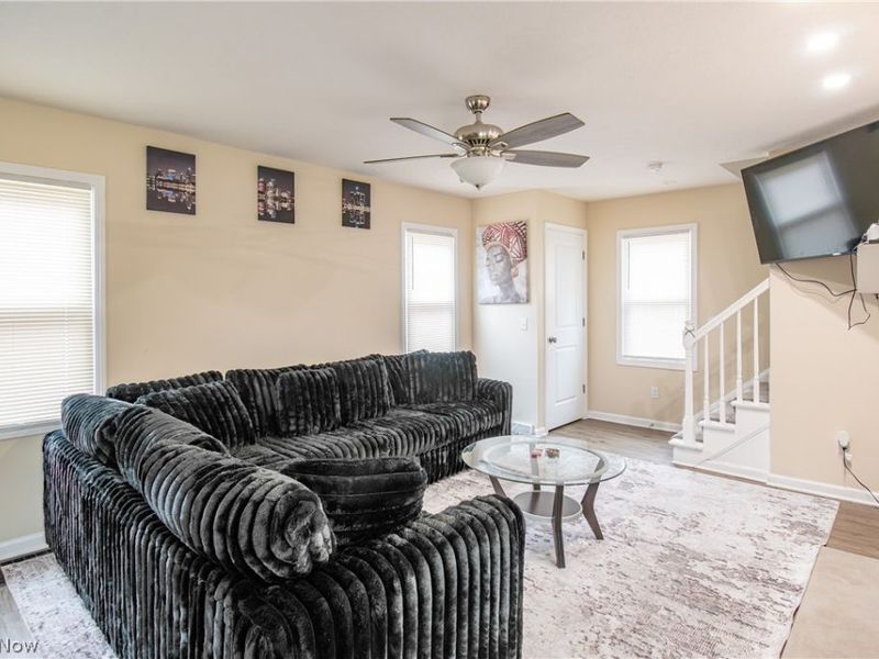 1121 Woodward Avenue , Akron, OH 44310 Photo 6