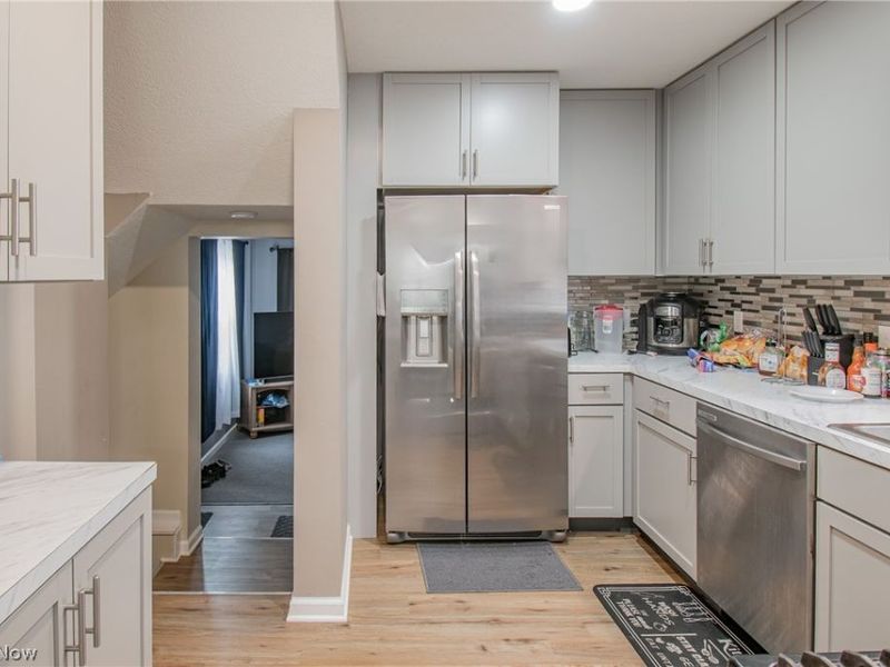 1121 Woodward Avenue , Akron, OH 44310 Photo 9