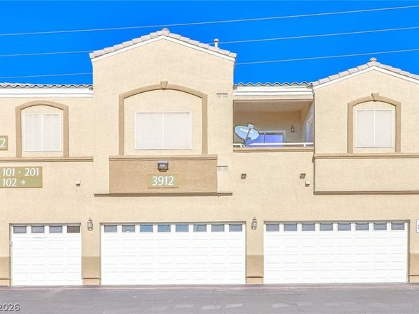 3912 Smokey Fog Avenue, Unit 102, North Las Vegas, NV 89081