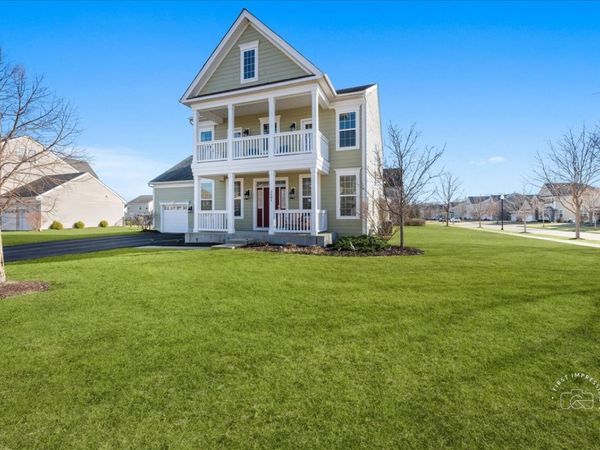 3681 Congressional Parkway, Elgin, IL 60124