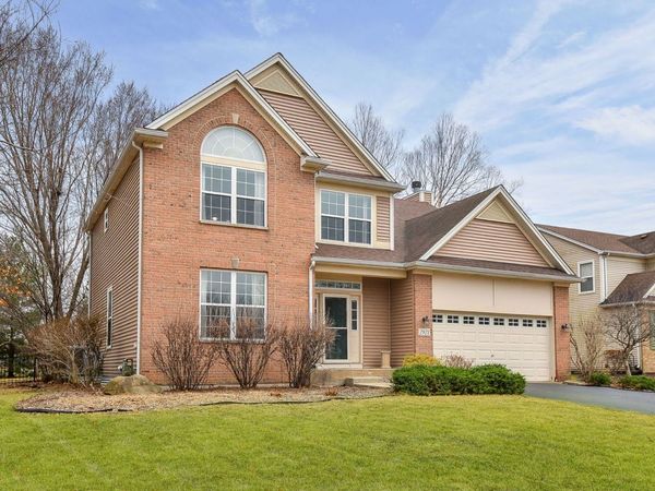 2921 McDuffee Circle , North Aurora, IL 60542