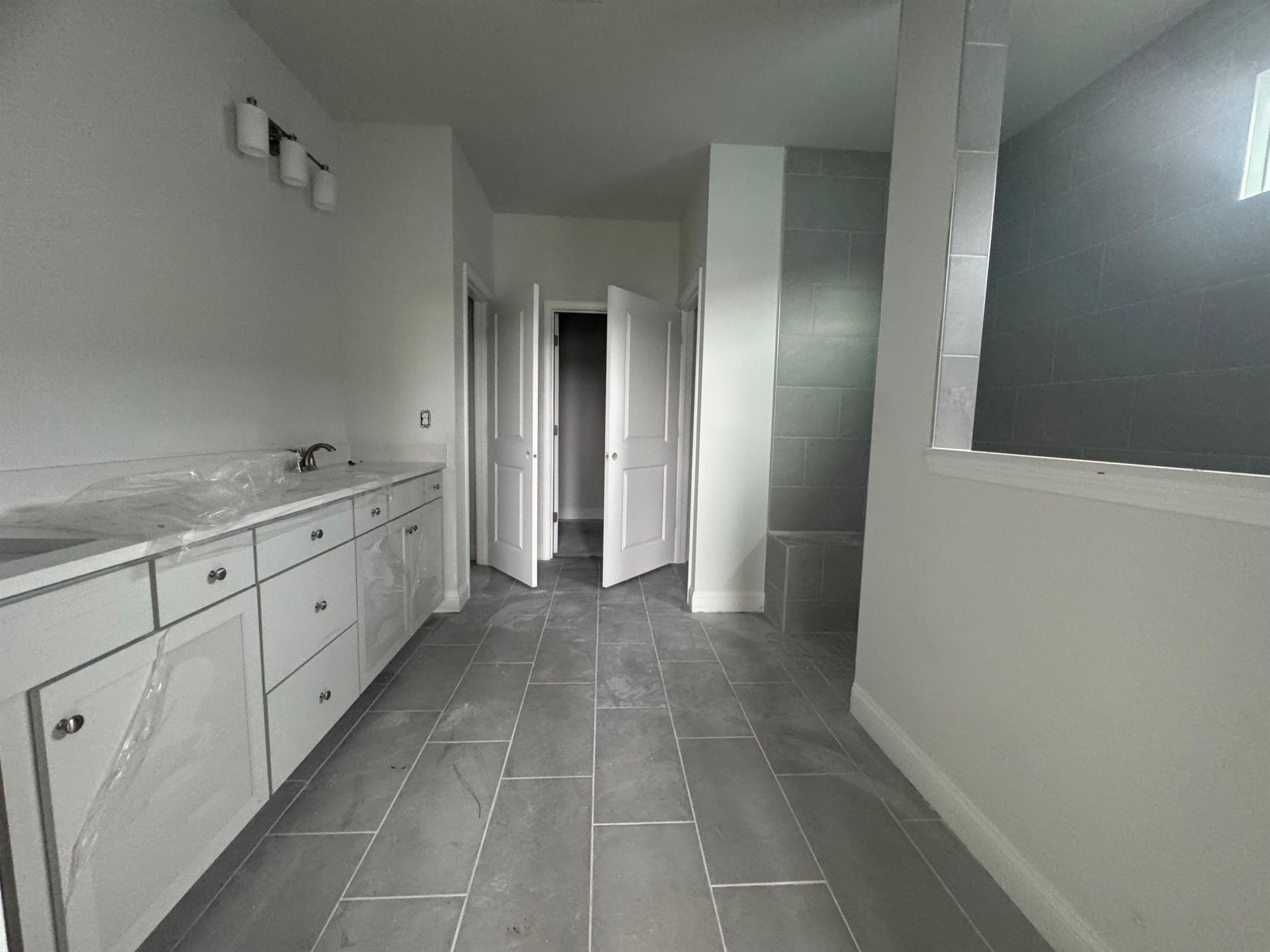 1509 Crested Iris Way Photo 10