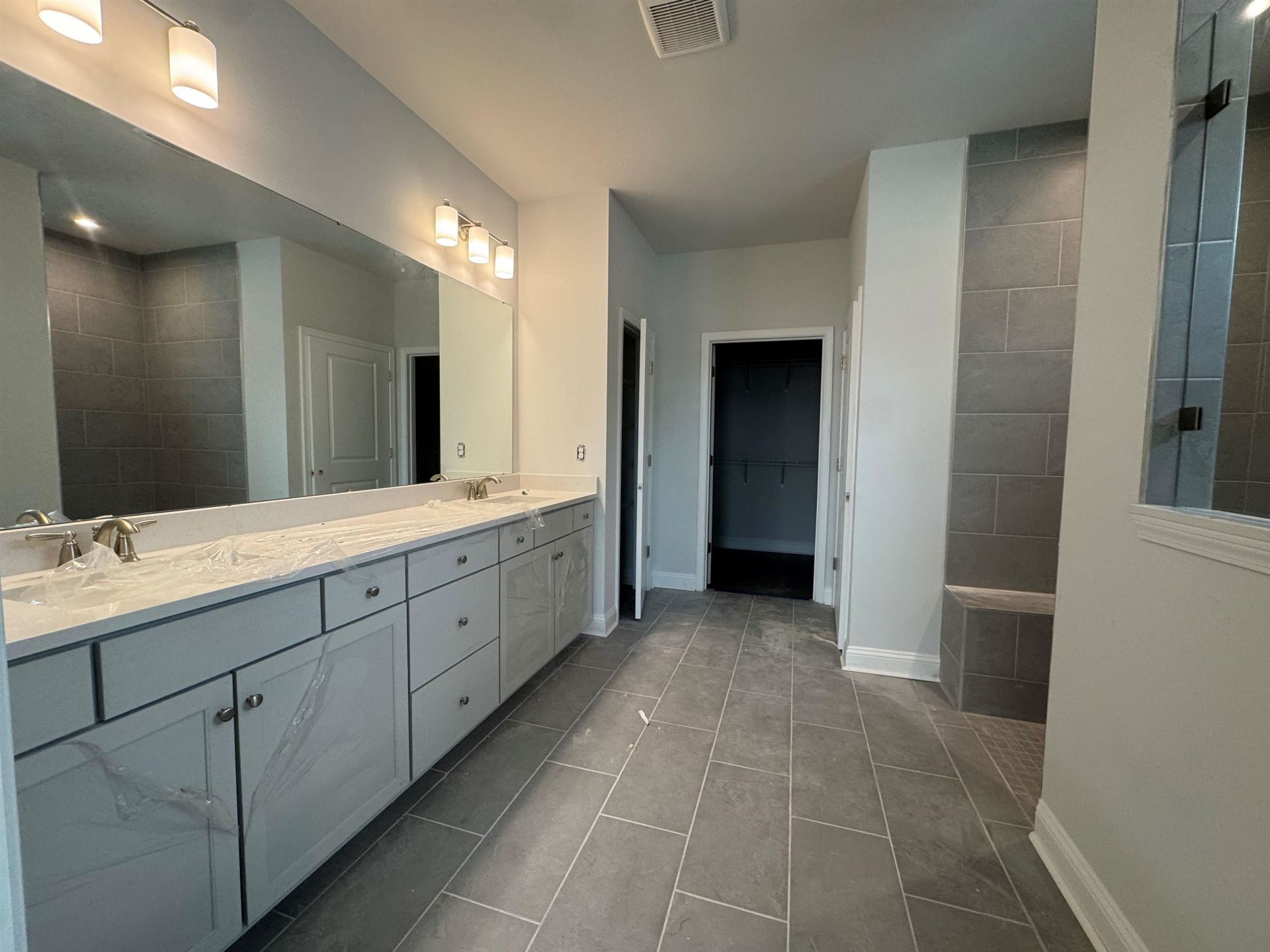 1509 Crested Iris Way Photo 11