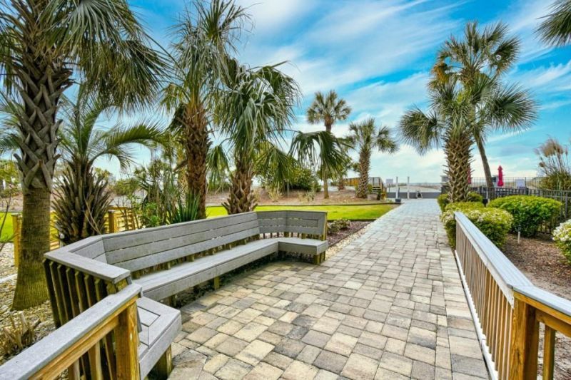 6810 N Ocean Blvd.  Photo 35