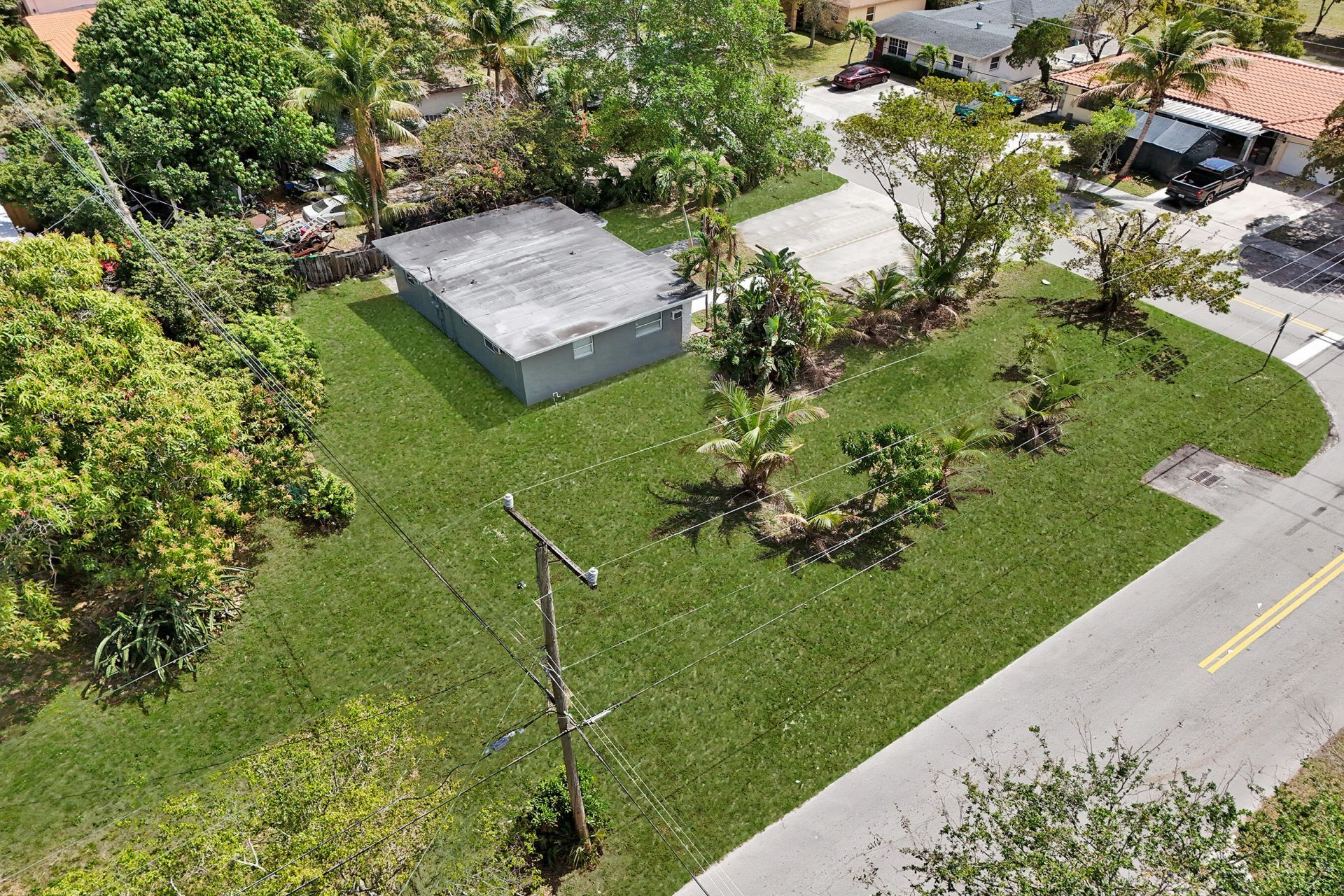 2261 NW 2nd Street, Pompano Beach, FL 33069 Photo