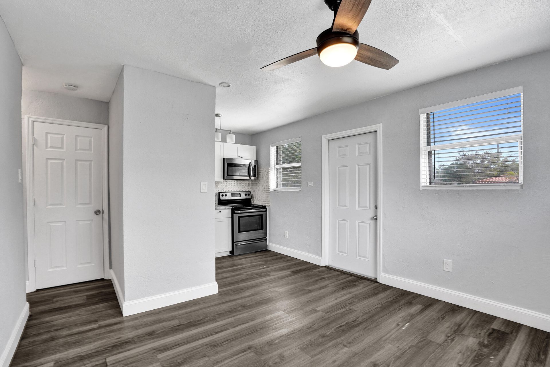 2261 NW 2nd Street, Pompano Beach, FL 33069 Photo