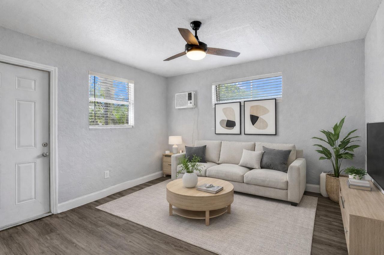 2261 NW 2nd Street, Pompano Beach, FL 33069 Photo