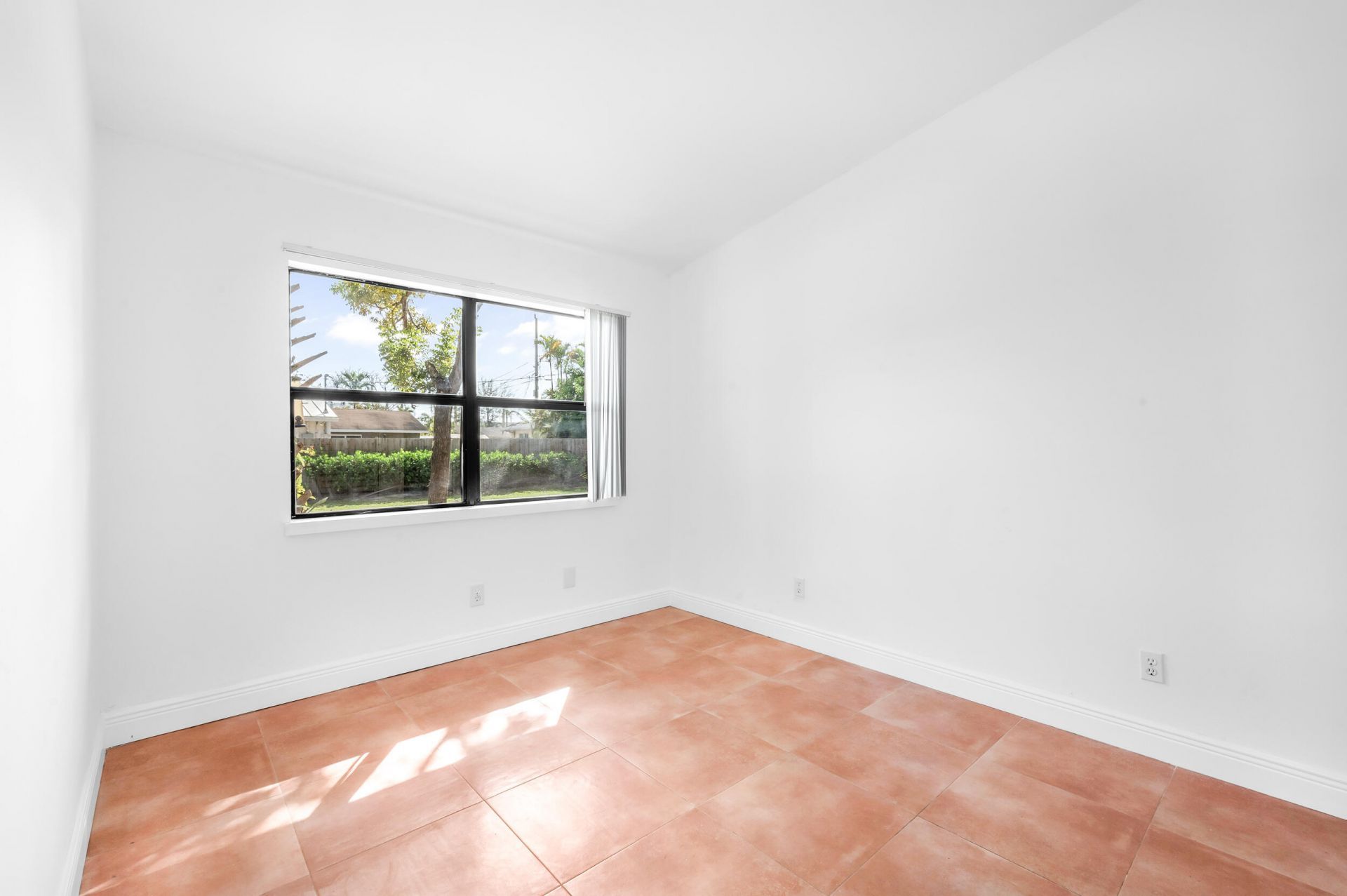 1010 NE 16th Street Ne, Fort Lauderdale, FL 33304 Photo