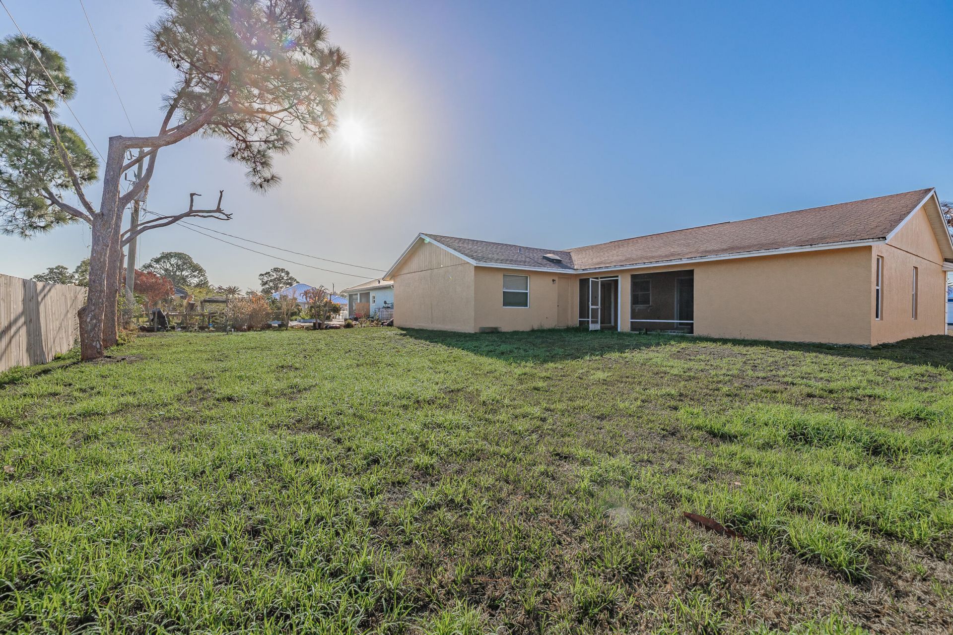 509 SW Fairview Avenue, Port Saint Lucie, FL 34983 Photo