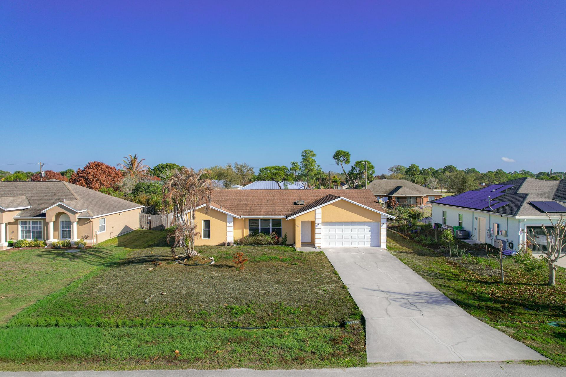 509 SW Fairview Avenue, Port Saint Lucie, FL 34983 Photo