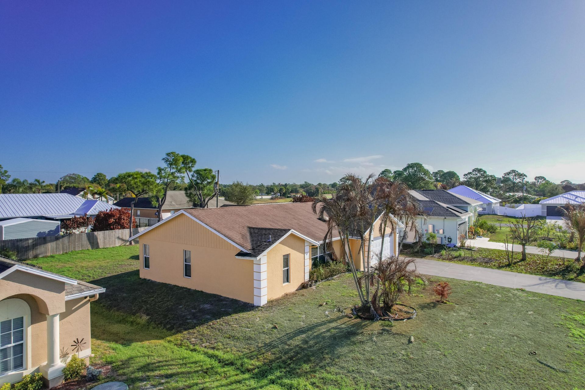 509 SW Fairview Avenue, Port Saint Lucie, FL 34983 Photo