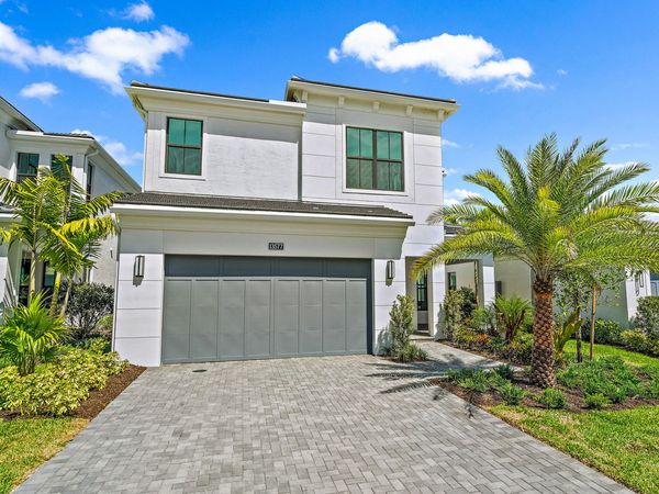 13577 Artisan Circle, Palm Beach Gardens, FL 33418