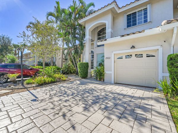 2922 Port Royale Lane S, Fort Lauderdale, FL 33308