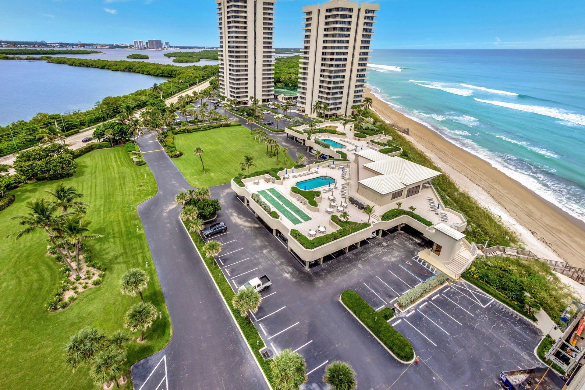 5510 N Ocean Drive, Unit 14d, Singer Island, FL 33404 Photo