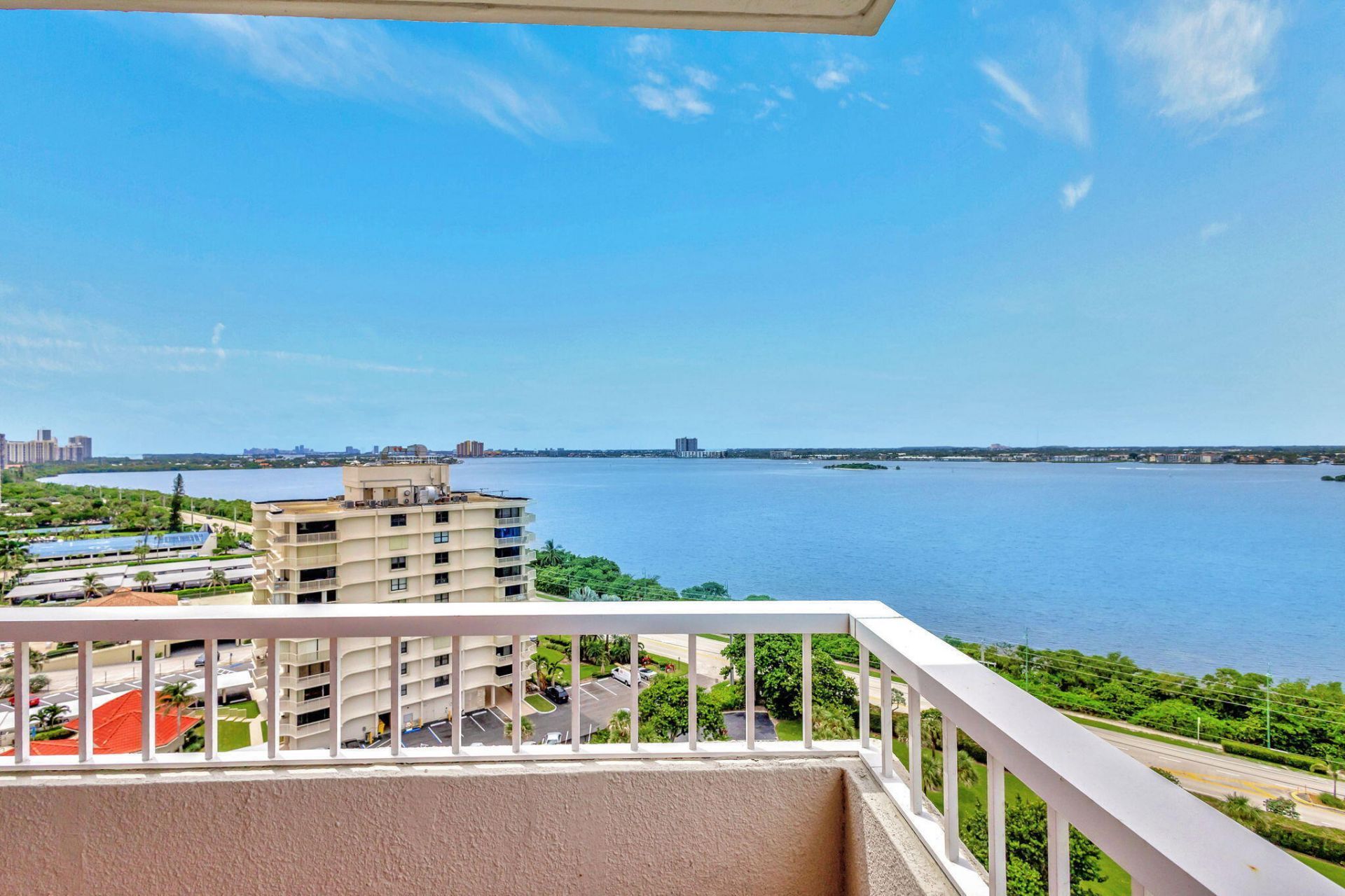 5510 N Ocean Drive, Unit 14d, Singer Island, FL 33404 Photo