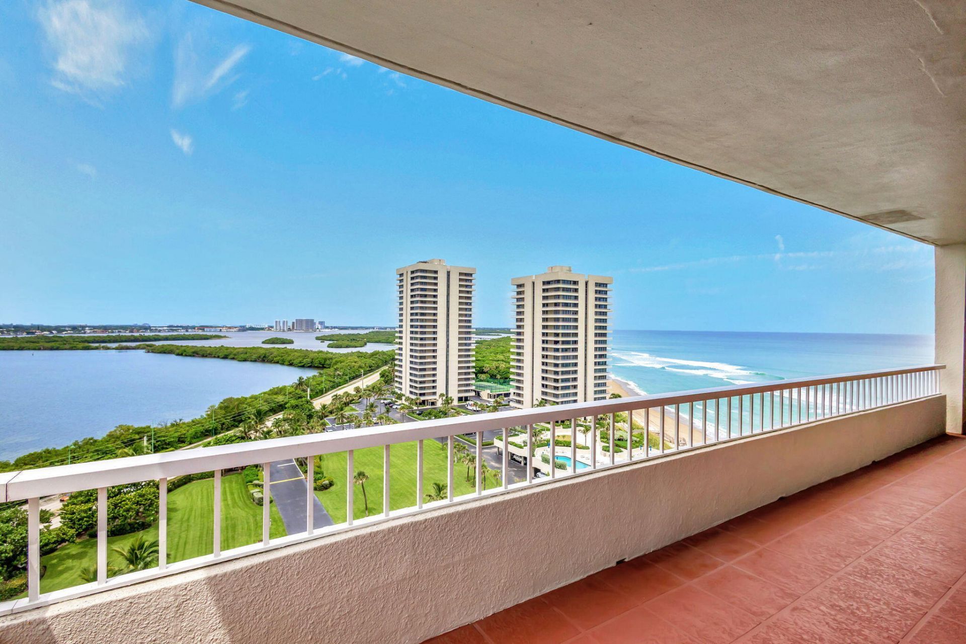 5510 N Ocean Drive, Unit 14d, Singer Island, FL 33404 Photo