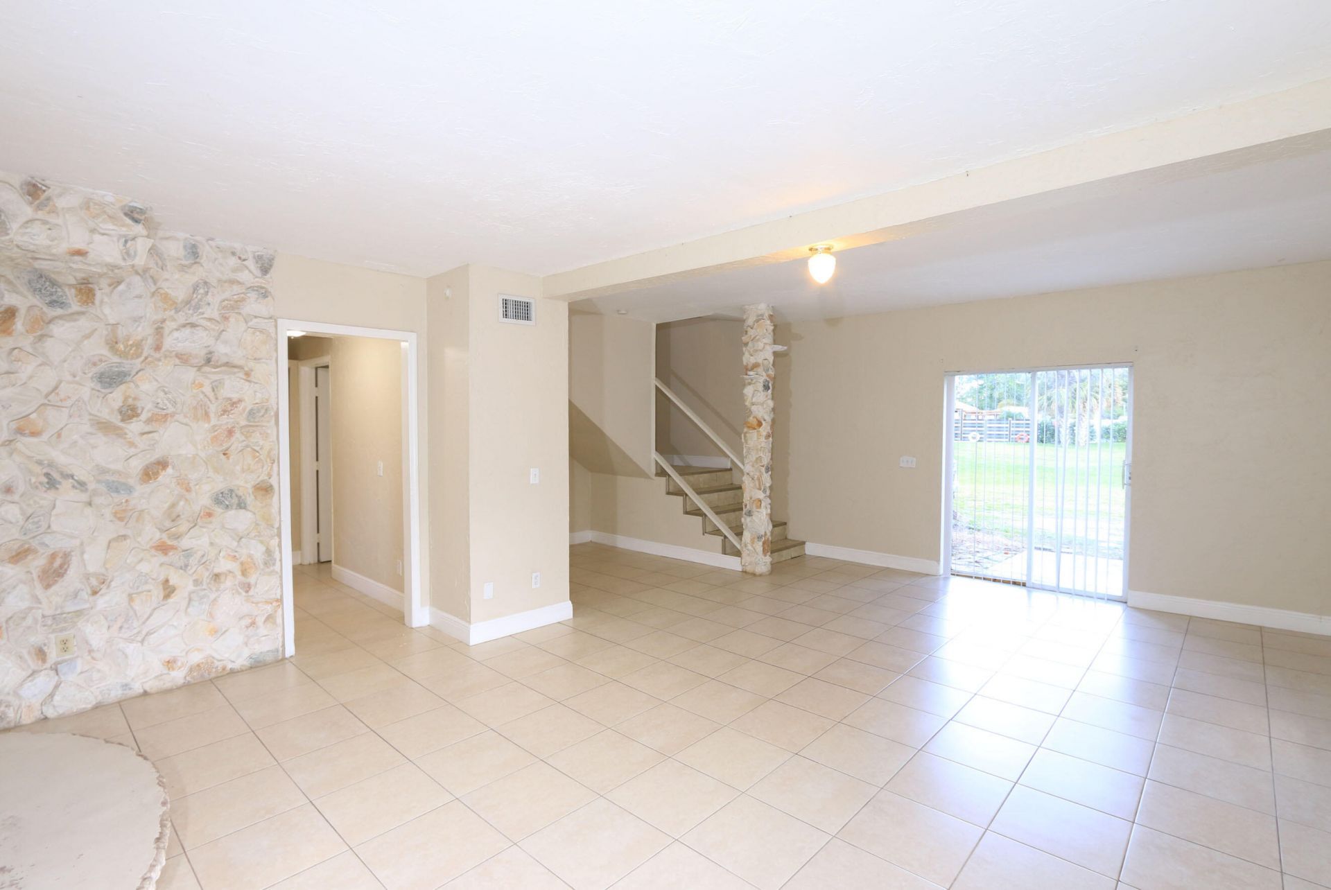 4916 Silver Oak Drive, Fort Pierce, FL 34982 Photo