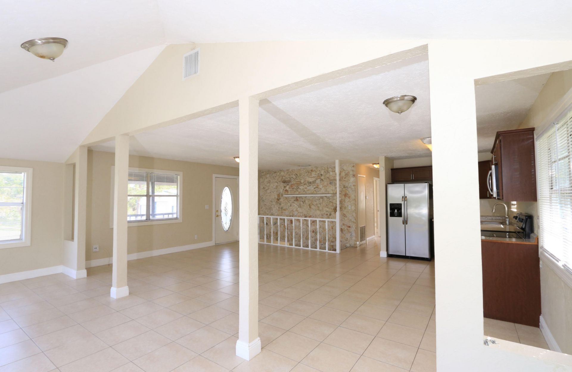 4916 Silver Oak Drive, Fort Pierce, FL 34982 Photo