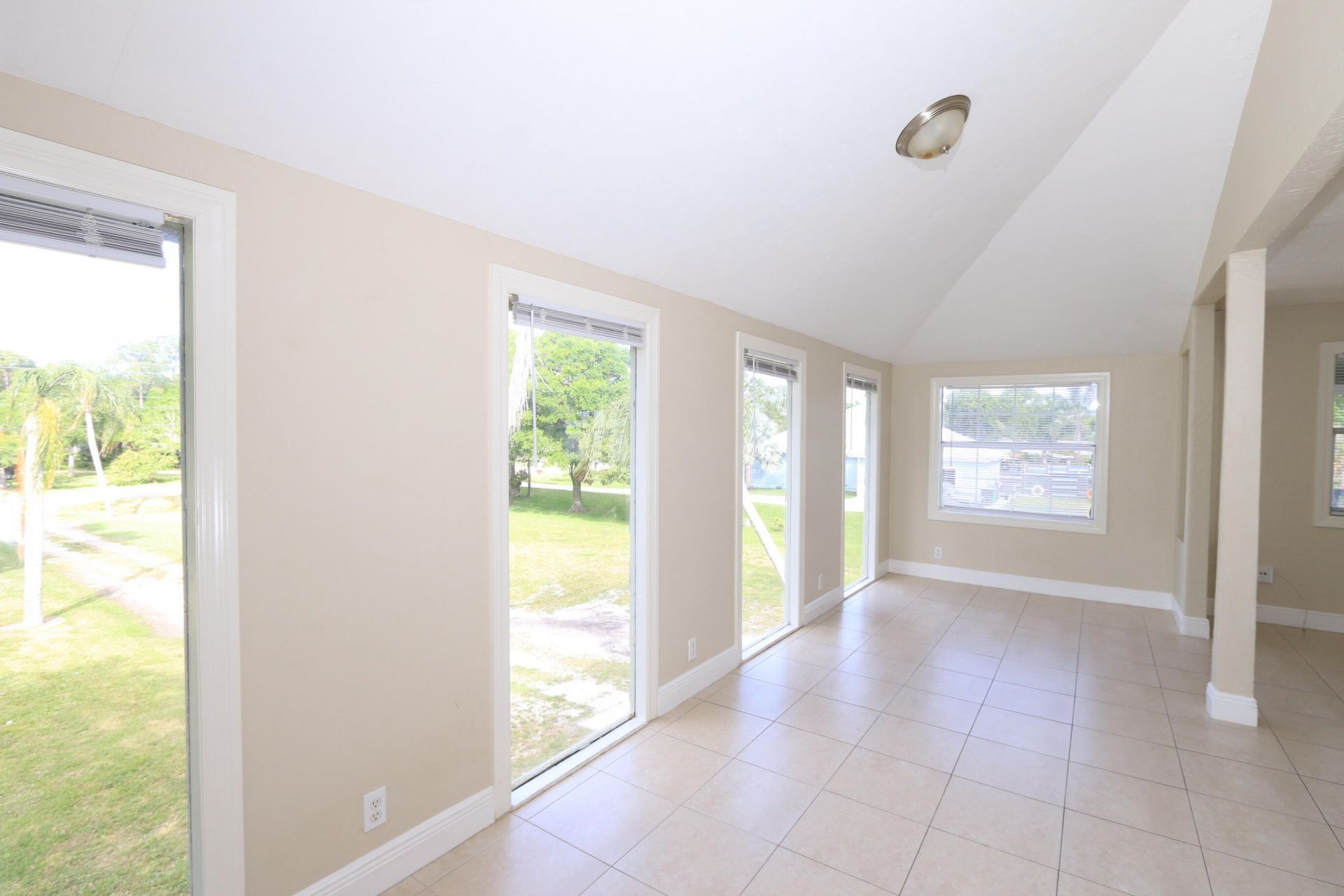 4916 Silver Oak Drive, Fort Pierce, FL 34982 Photo