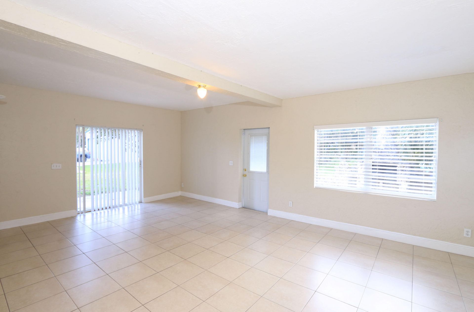 4916 Silver Oak Drive, Fort Pierce, FL 34982 Photo